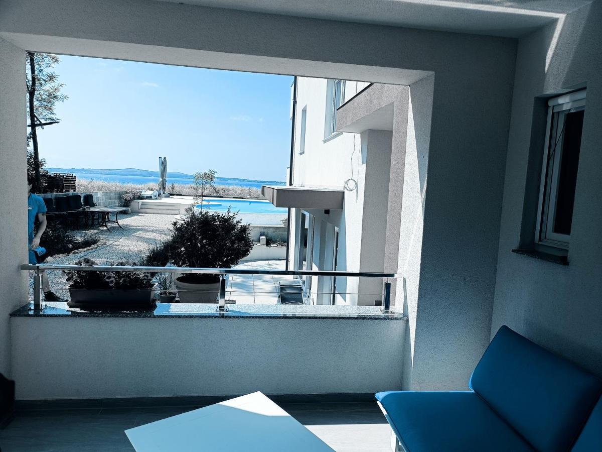 Aparthotel Dalmacija Privlaka  Exterior photo